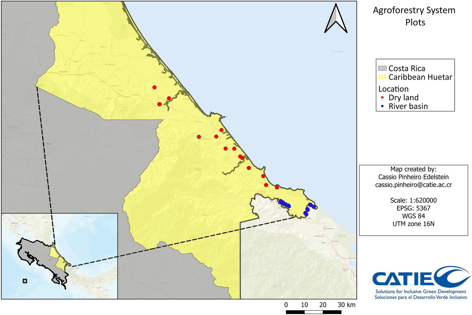 Distribución de los treinta sistemas agroforestales estudiados en la región Huetar Caribe de Costa Rica. El mapa delimita el contexto geográfico de la evidencia.